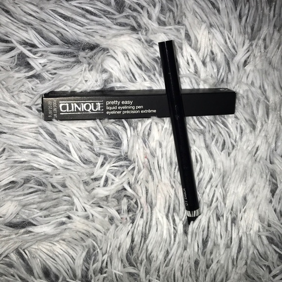 Clinique pretty easy liquid eyelining pen - Picture 3 of 5